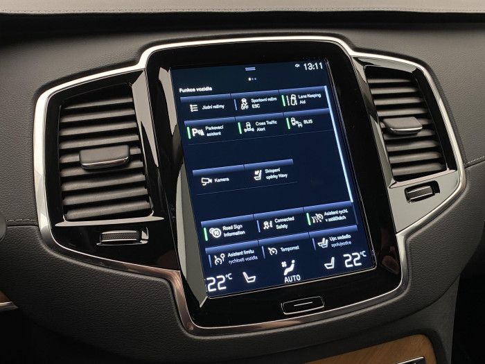 Volvo XC90 B5 AWD INSCRIPTION AUT CZ 7m