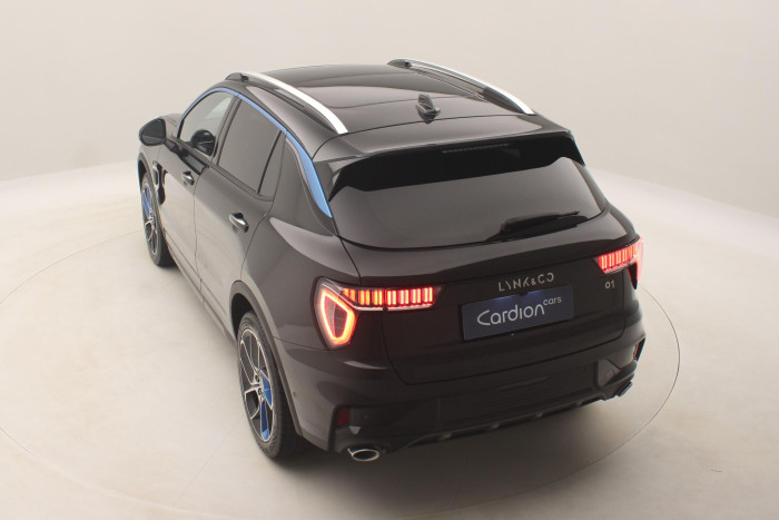 Lynk & Co 01 PHEV DCT AUT 1.maj REZERVACE