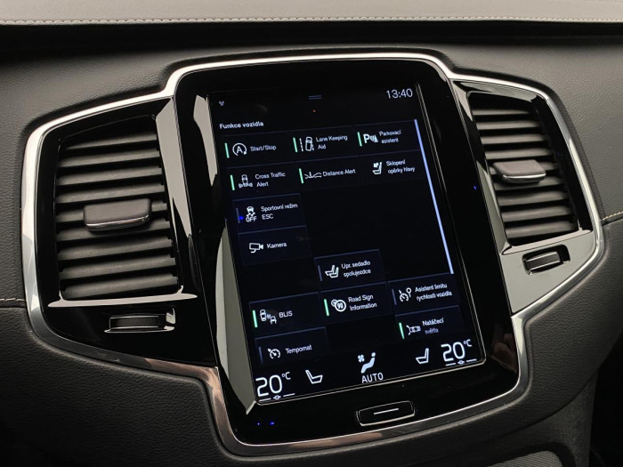 Volvo XC90 D5 AWD R-DESIGN AUT REZERVACE 2.0 d