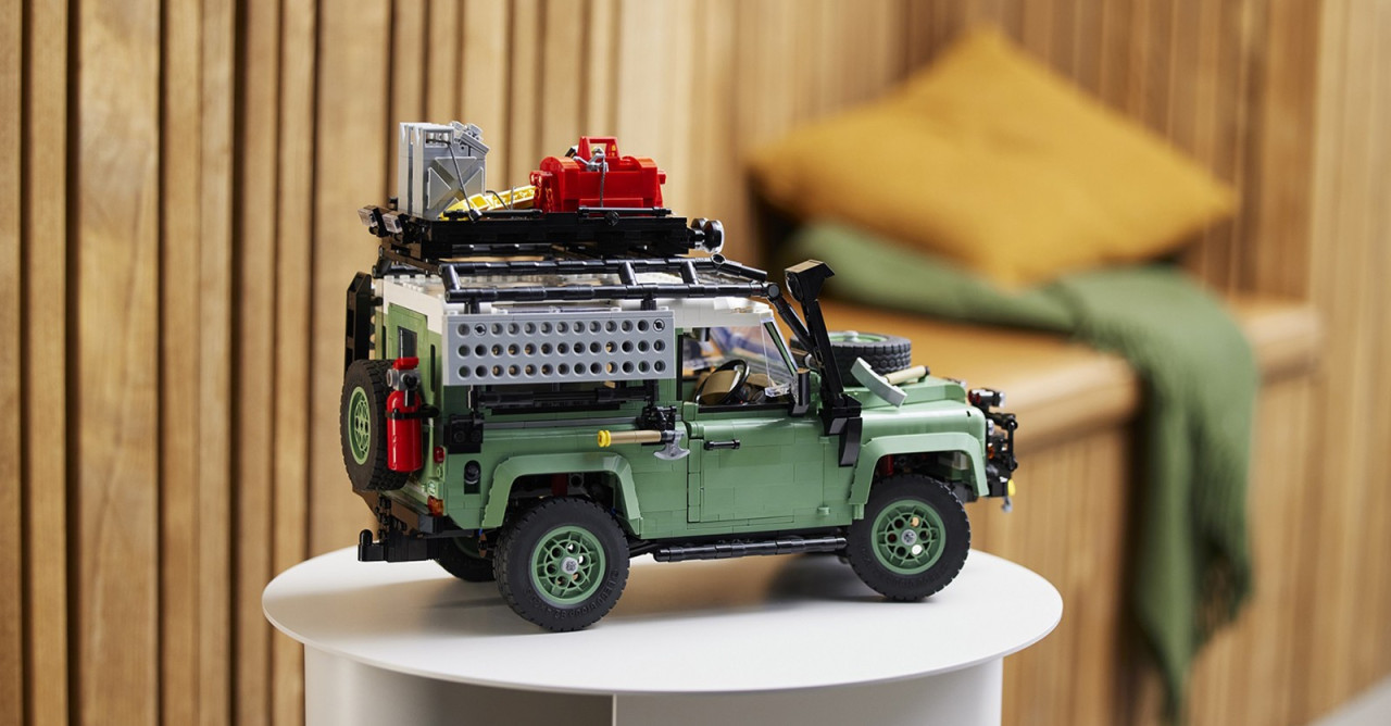 Stylová oslava 75 let: Lego Icons Classic Land Rover Defender 90 je tu