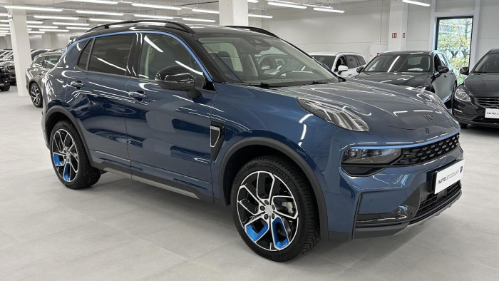 Lynk & Co 01 PHEV DCT AUT 1.maj.