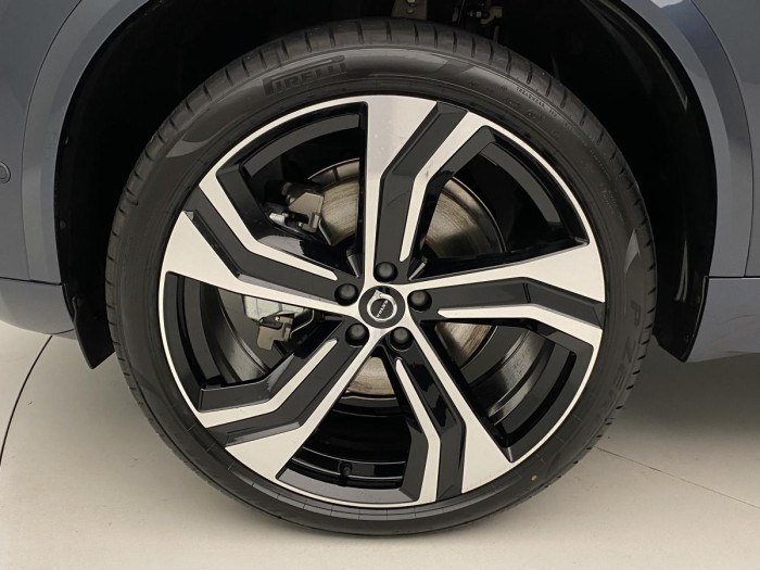Volvo XC90 B5 AWD AUT BRIGHT PLUS 7míst 2.0 Plus