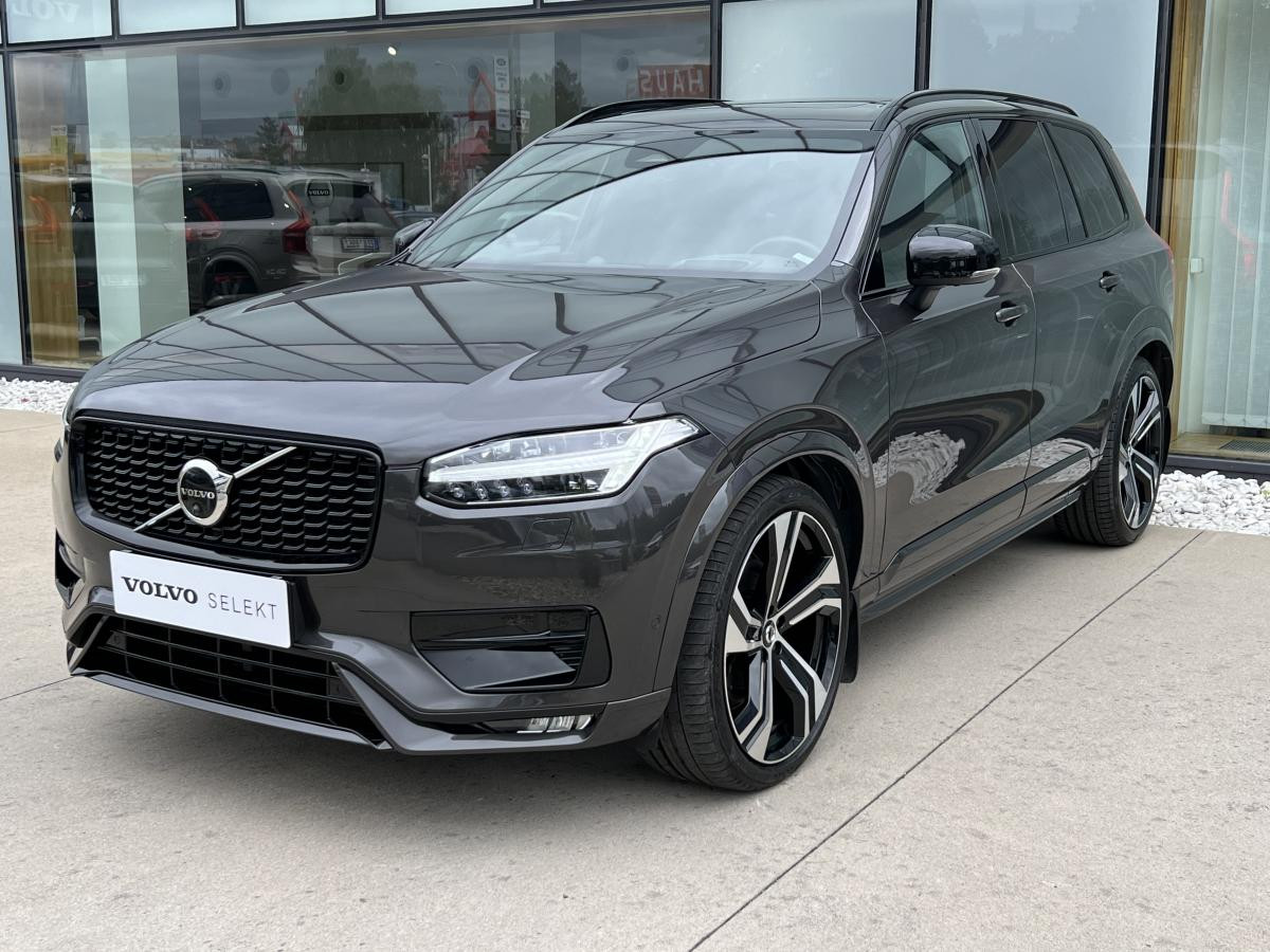 Volvo XC90 B5 AWD DARK ULT. 7MÍSTNÁ Aut