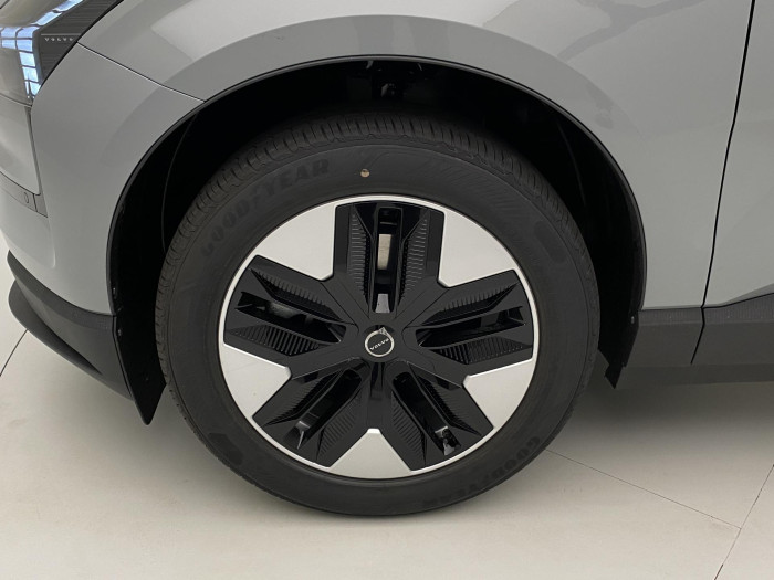 Volvo EX30 PURE ELECTRIC SINGLE PLUS