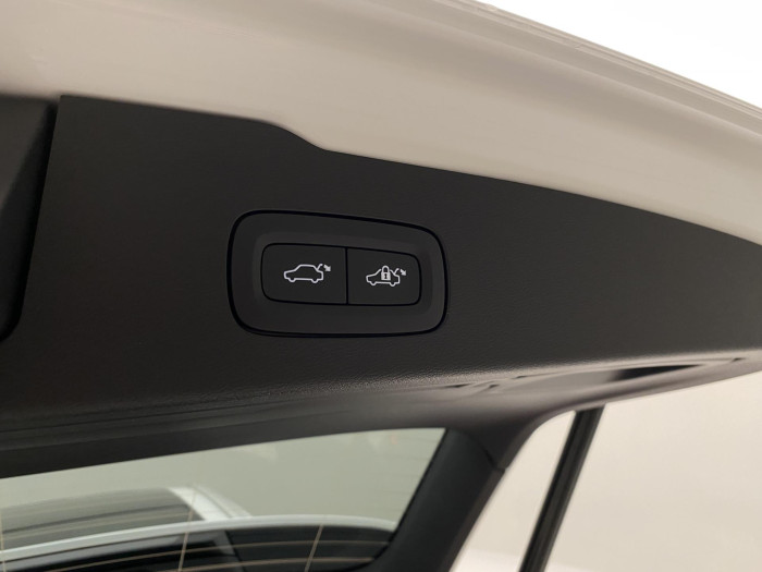 Volvo V60 B4 AUT BRIGHT PLUS