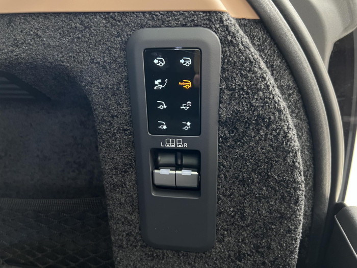 Land Rover Range Rover D350 AUTOBIOGRAPHY REZERVACE 3.0 d