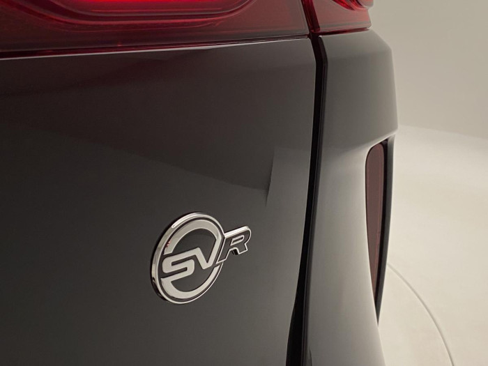 Jaguar F-Pace SVR 575 EDITION REZERVACE 5.0 Edition