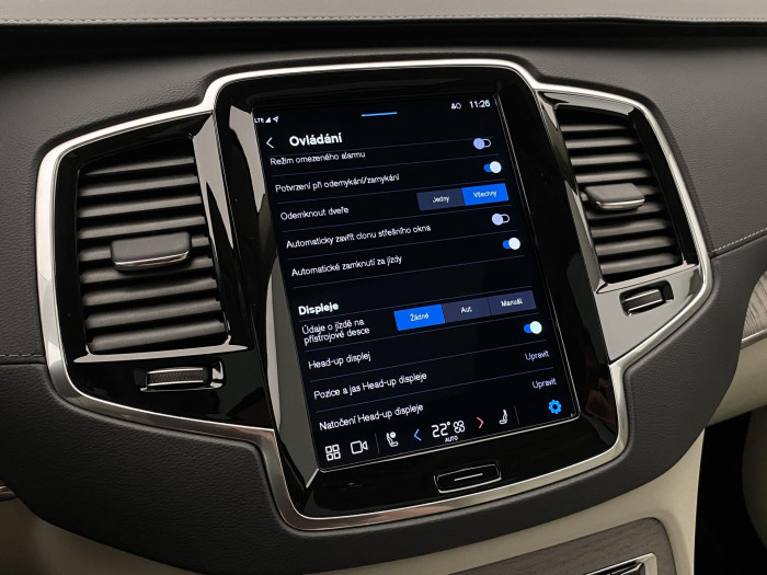Volvo XC90 T8 AWD ULTRA DARK AUT CZ 7m