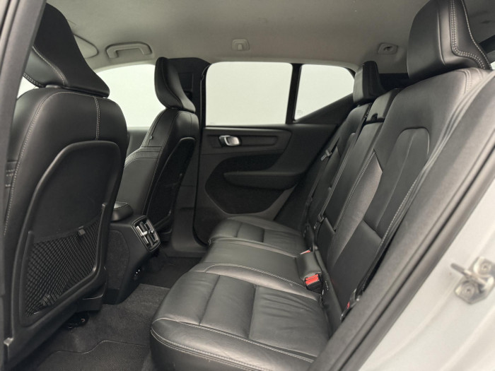 Volvo XC40 T4 INSCRIPTION AUT CZ 1.maj