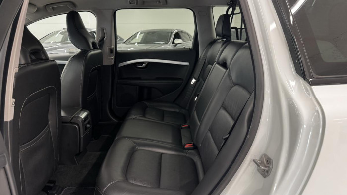 Volvo XC70 D4 AWD BLACK EDITION REZERVACE 2.4 d Edition