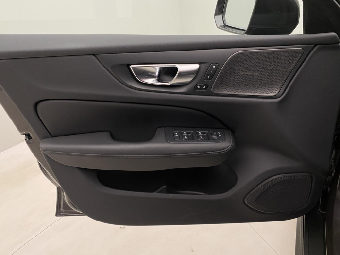 Volvo V60 CC B5 AWD PLUS BRIGHT AUT
