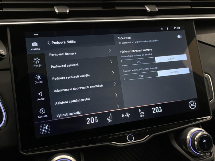 Lynk & Co 01 PHEV DCT AUT 1.maj.