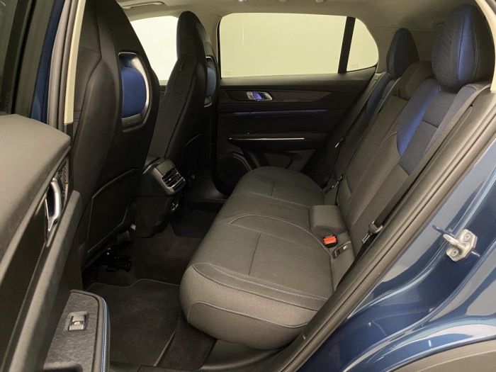 Lynk & Co 01 PHEV DCT AUT REZERVACE