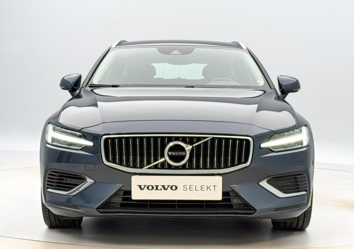 Volvo V60 T8 AWD RECHARGE INSCRIPTION