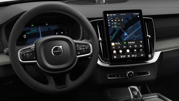 Volvo XC90 B5 AWD AUT DARK PLUS 7-míst