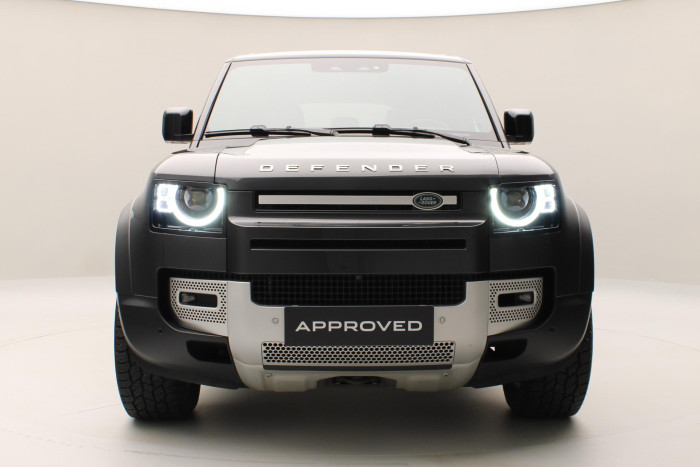 Land Rover Defender 110 D250 SE AWD AUT REZERVACE 3.0 d SE