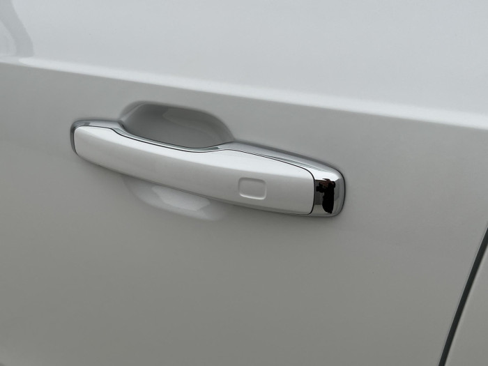 Volvo XC90 B5 AWD R-DESIGN 7MÍSTNÁ AUT