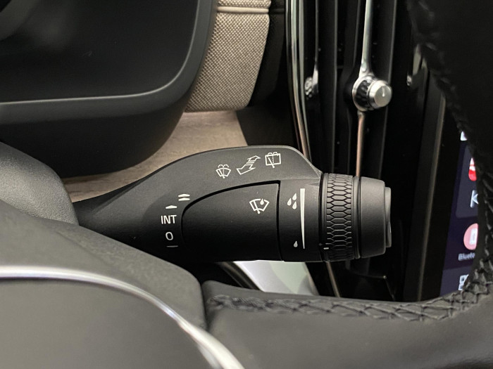 Volvo XC90 T8 AWD RECHARGE DARK ULTRA 7