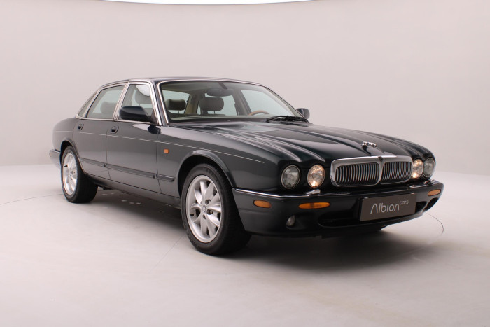 Jaguar XJ V8 4.0 SOVEREIGN AUT 4.0 V8
