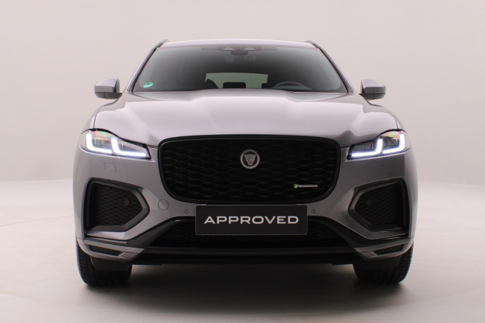 Jaguar F-Pace P250 R-DYNAMIC SE REZERVACE 2.0 Dynamic SE