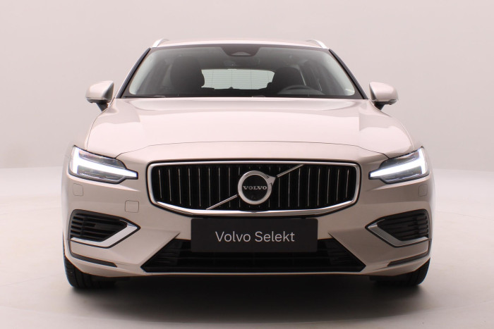 Volvo V60 T6 AWD RECHARGE CORE AUT CZ