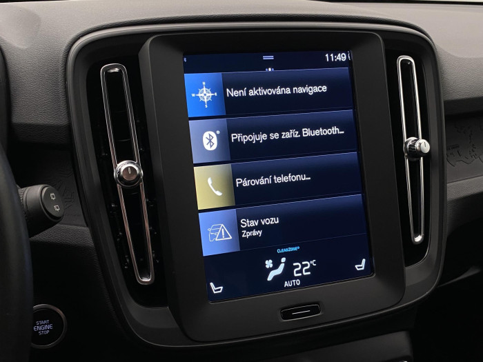 Volvo XC40 T2 MOMENTUM CORE AUT CZ 1.5 Momentum