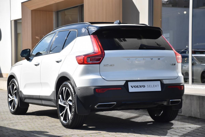 Volvo XC40 T5 AWD R-DESIGN AUT