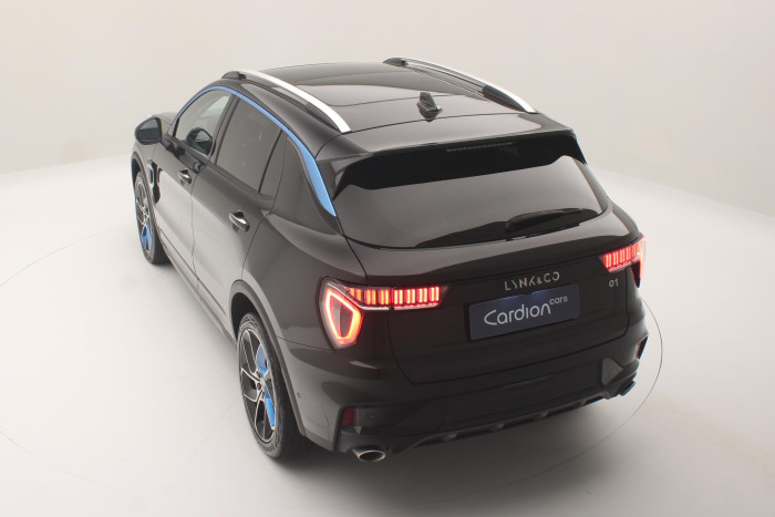 Lynk & Co 01 PHEV DCT AUT 1.maj