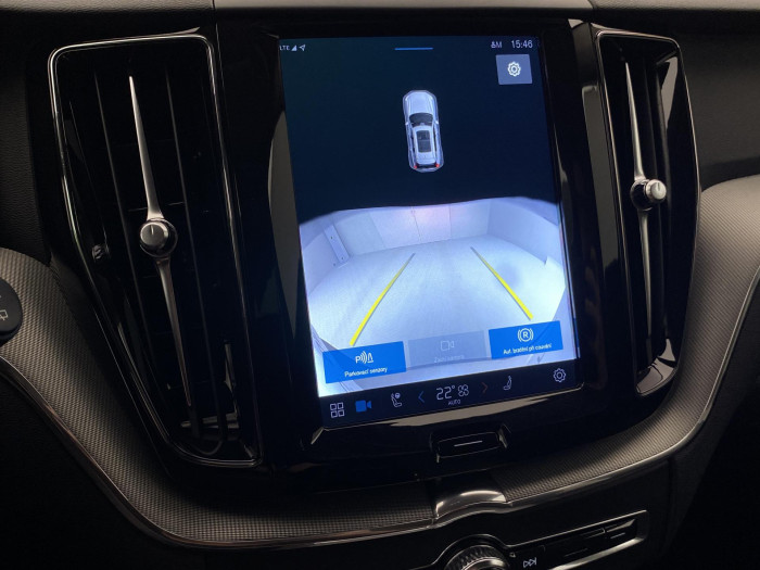 Volvo XC60 B4 AWD PLUS DARK AUT CZ