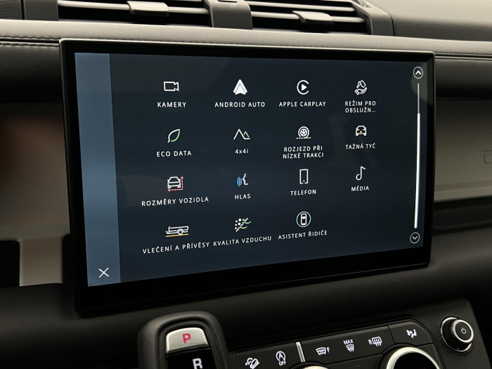 Land Rover Defender 110 D250 X-DYNAMIC SE AWD Aut 3.0 d Dynamic SE