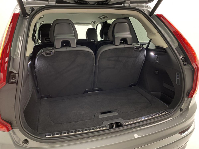 Volvo XC90 B5 AWD AUT BRIGHT PLUS 7-míst