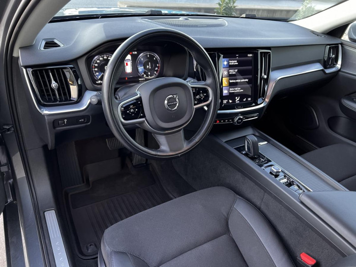 Volvo V60 B4 MOMENTUM Aut 1.maj. 2.0 Momentum