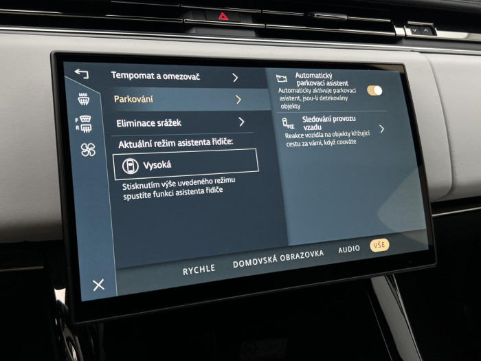 Land Rover Range Rover Sport D300 DYNAMIC SE AWD Aut 3.0 d Dynamic SE