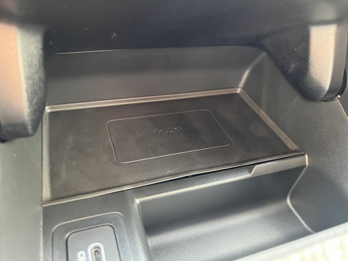 Land Rover Range Rover Velar P250 DYNAMIC SE AWD Aut 2.0 Dynamic SE