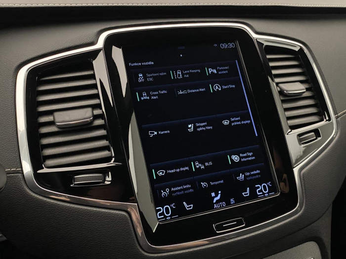 Volvo XC90 D5 AWD R-DESIGN REZERVACE 2.0 d