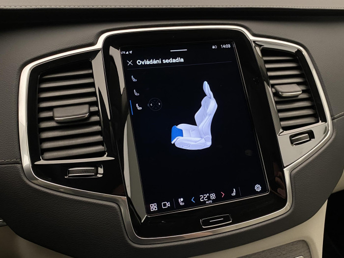 Volvo XC90 T8 AWD BRIGHT PLUS AUT 7míst