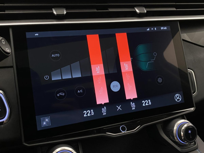 Lynk & Co 01 PHEV DCT AUT 1.maj