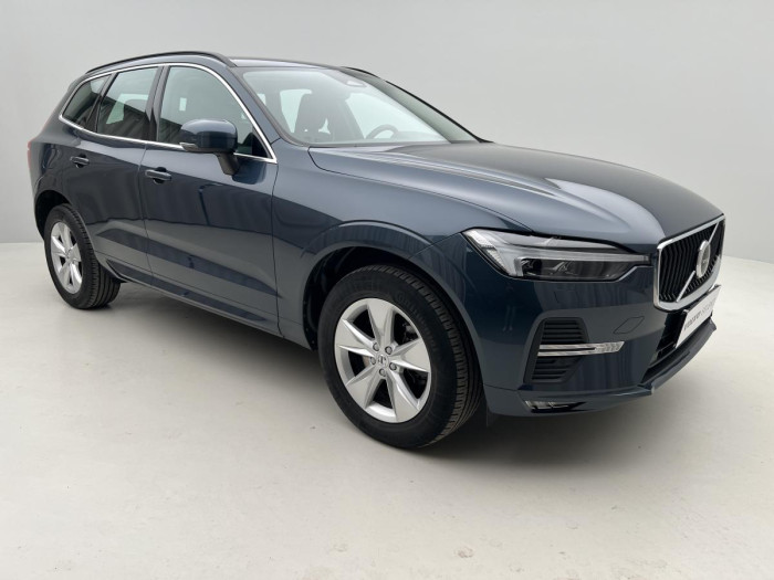 Volvo XC60 B4 AWD MOMENTUM AUT CZ 2.0 Momentum