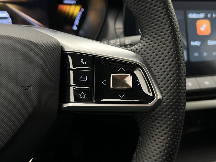 MG ZS 1.5 EXCLUSIVE HYBRID+ AUT CZ 1.5 Exclusive