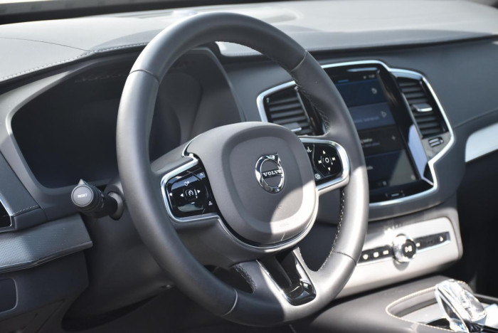 Volvo XC90 B5 AWD PLUS BRIGHT PANORAMA