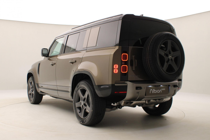 Land Rover Defender 110 D300 X-DYNAMIC SE AWD AUT 3.0 d Dynamic SE