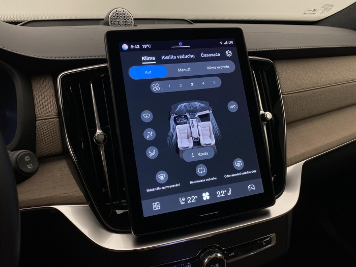 Volvo XC90 T8 AWD RECHARGE BRIGHT ULTRA 7