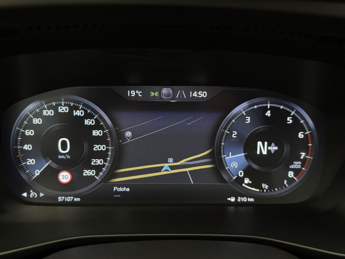 Volvo XC40 T3 MOMENTUM CZ 1.5 Momentum