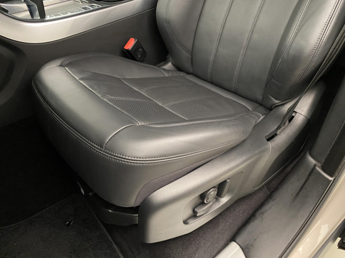 Land Rover Range Rover Sport D300 HSE AWD AUT REZERVACE 3.0 d