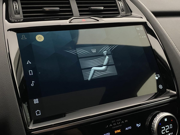 Jaguar E-Pace P250 R-DYNAMIC SE AWD AUT 2.0 Dynamic SE