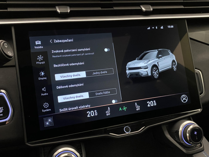 Lynk & Co 01 HEV DCT AUT 1.maj