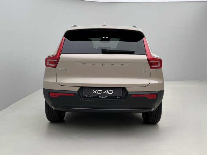 Volvo XC40 B4 AUT DARK PLUS