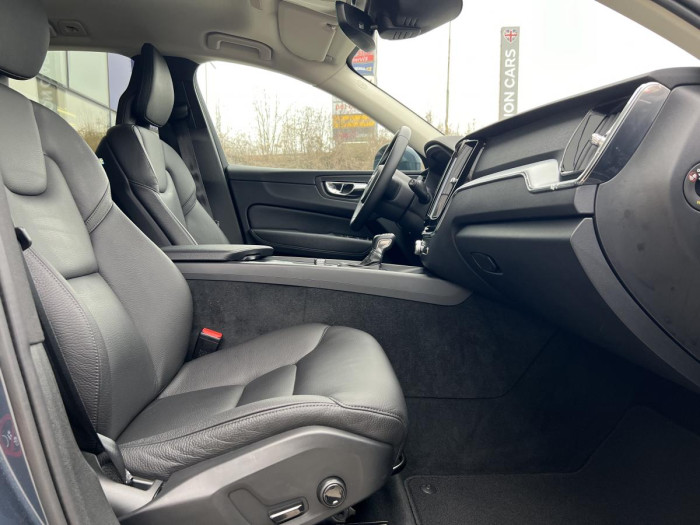 Volvo XC60 T5 AWD MOMENTUM Aut 1.maj. 2.0 Momentum