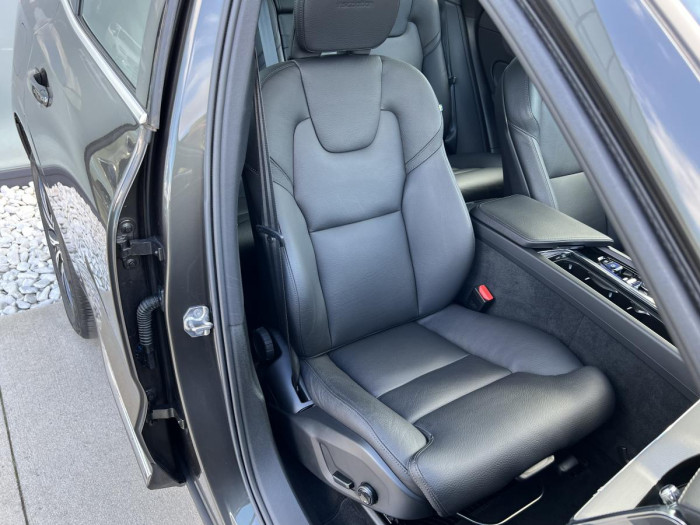 Volvo XC60 B4 AWD INSCRIPTION Aut 1.maj.