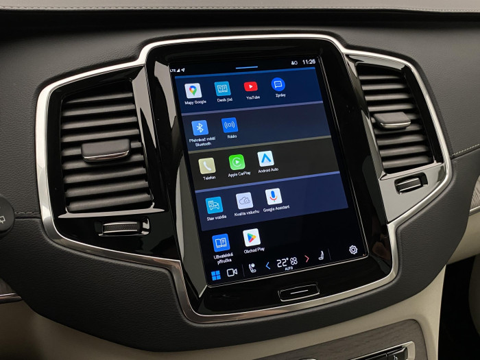 Volvo XC90 T8 AWD ULTRA DARK AUT CZ 7m